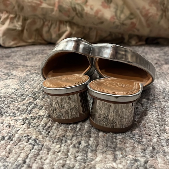 Tory Burtch Women’s Shoes - Picture 7 of 7